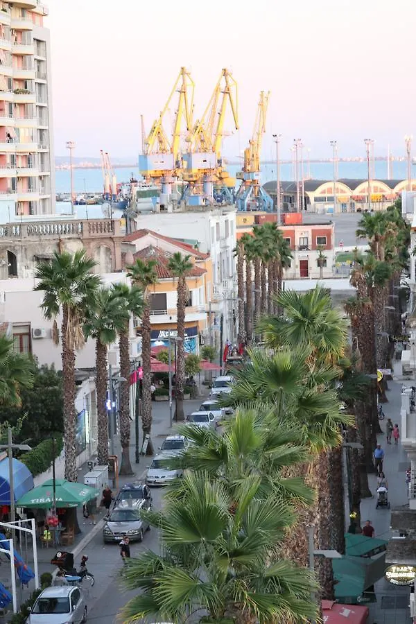 Amfiteatri Boutique Hotel Dıraç