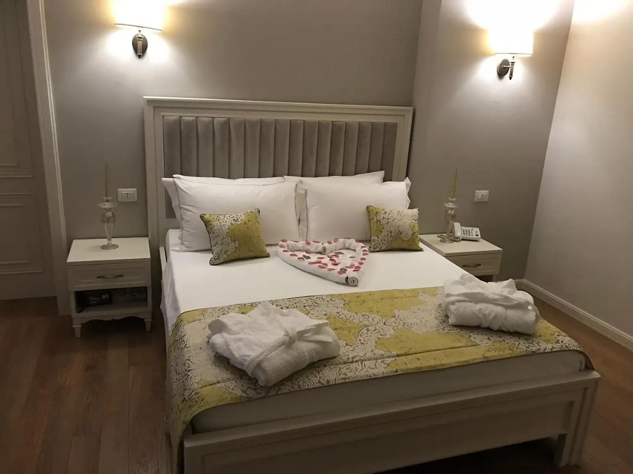 Amfiteatri Boutique Hotel Durres 4*,  Albania